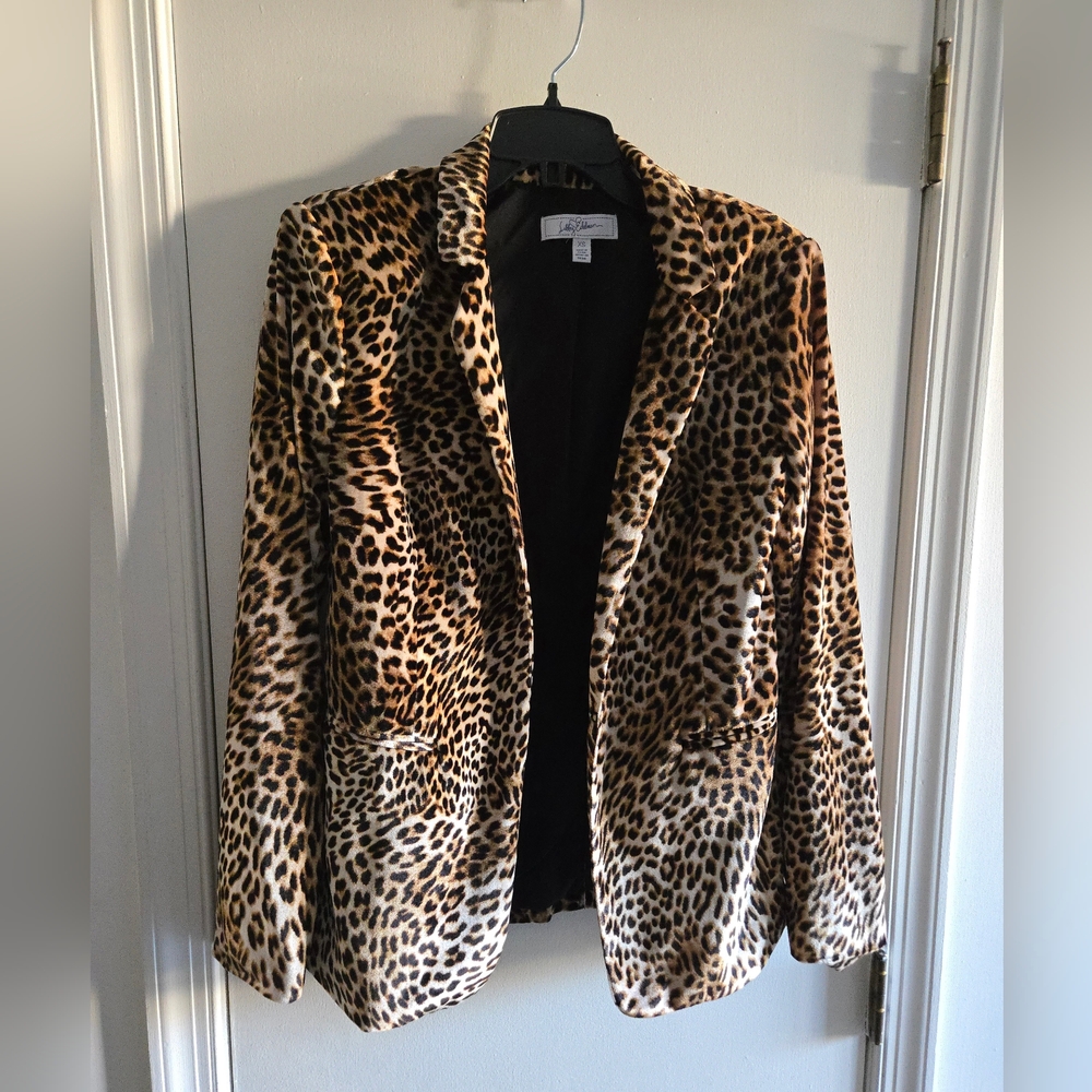 Libby Edelman Leopard Velour Jacket